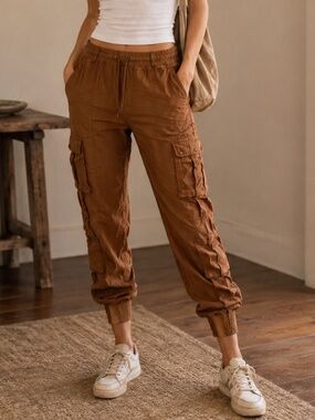 Community Cargo Joggers Womens Size Medium Brown Canvas Preppy Casual